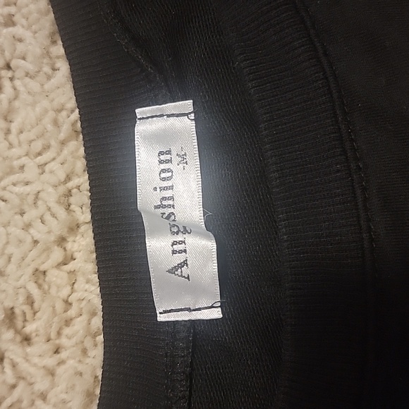 Multicolor Drawstring Crop Top - Picture 2 of 2